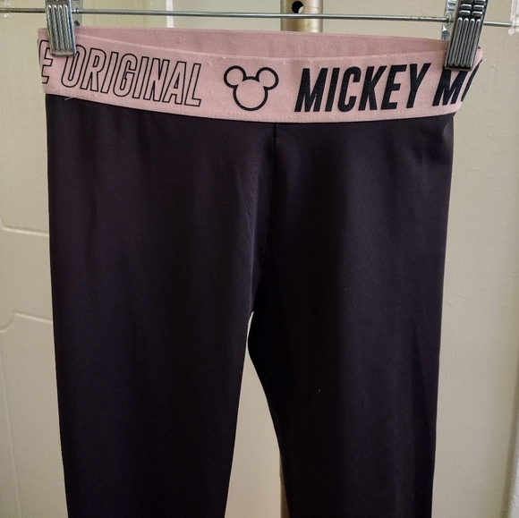 Zara Sporty Collection -Disney Leggings - Picture 3 of 6